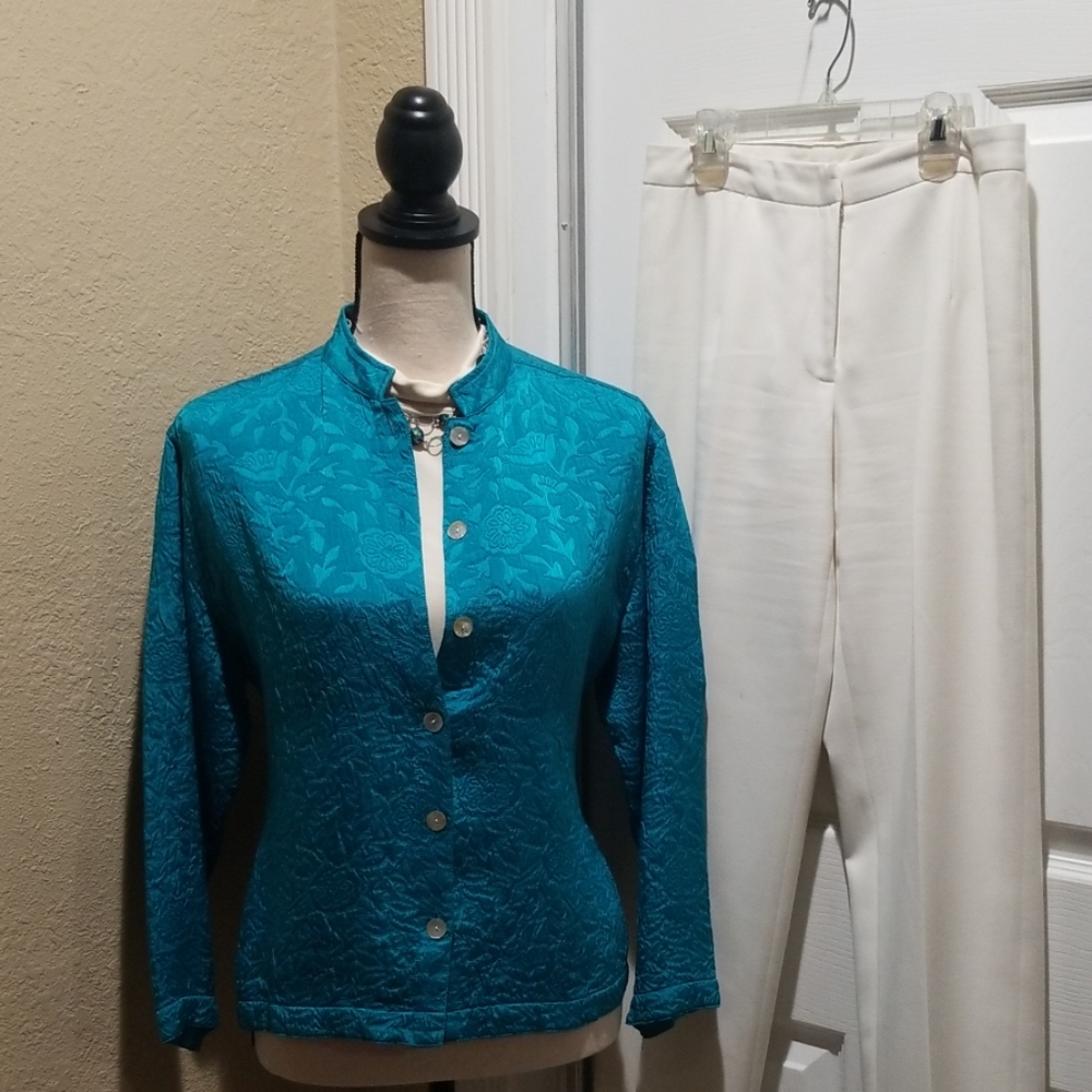 Chico's light‎ blazer